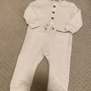 Baby knitted bodysuit cream with buttons NWT